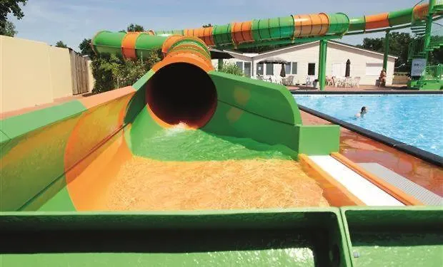 Breitner Op De Schatberg Kamp alanı *