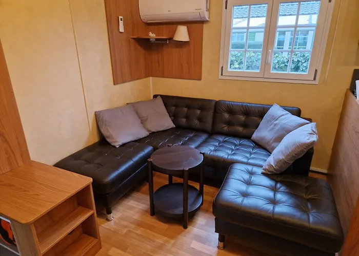 مكان تخييم Breitner Op De Schatberg سيفينُمْ